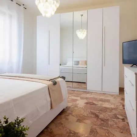 Lejlighed Altido Great 2br Apt With Parking In Country *