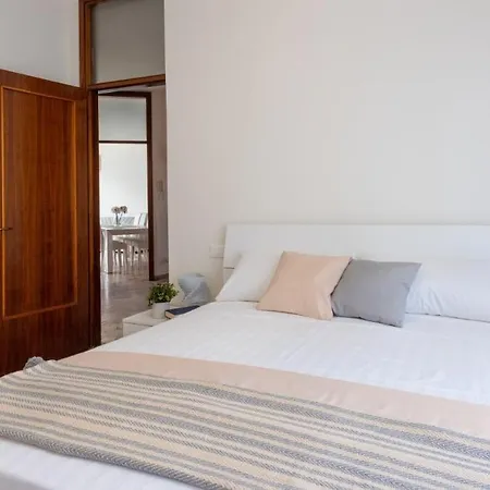 Altido Great 2br Apt With Parking In Country Lejlighed *