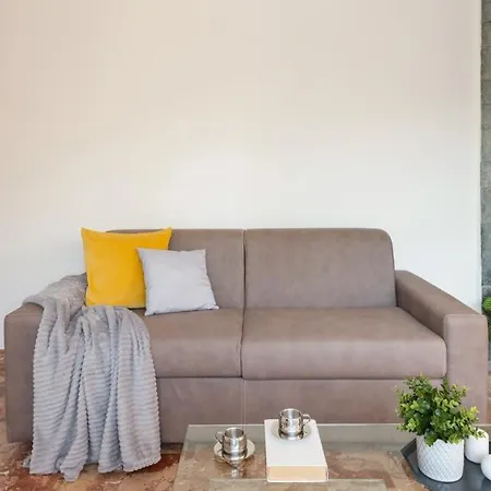 Altido Great 2br Apt With Parking In Country Lejlighed